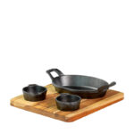 Assadeira Facile com Molheiras e Suporte de Madeira Santana