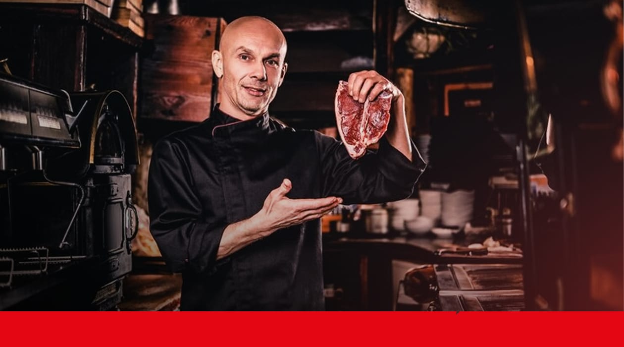 Açougueiro profissional: dia a dia, preparo de balcão, salário e relação com clientes