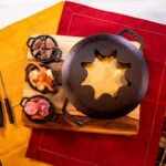 Fondue com Molheiras e Suporte de Madeira Santana