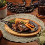 Frigideira Mix Grill Oval Com Suporte De Madeira Santana