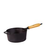 Panela de ferro com Cabo de Madeira e Tampa de Ferro Santana