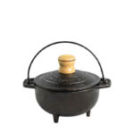 Panela Tripé com tampa de Ferro 500ml Santana