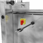 SL-282 - SERRA FITA PARA CARNE INOX, COM EMPURRADOR, MESA MÓVEL, REGULADOR DE CORTE, LÂMINA 2.820 mm - 2 HP-CV 220 V SKYMSEN