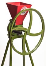 TRITURADOR DE MILHO COM CAVALETE BOTINI