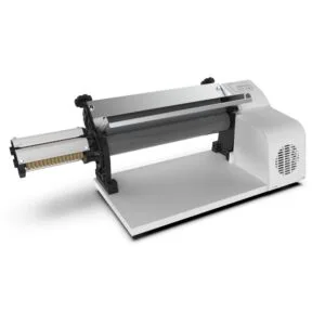 Laminador Elétrico Industrial de Massa 37 cm Antiaderente com Cortador 220V Branco Anodilar